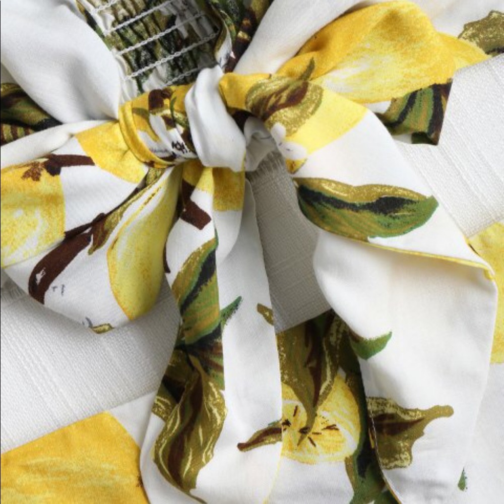 Lemon two piece - Picture 3 of 5